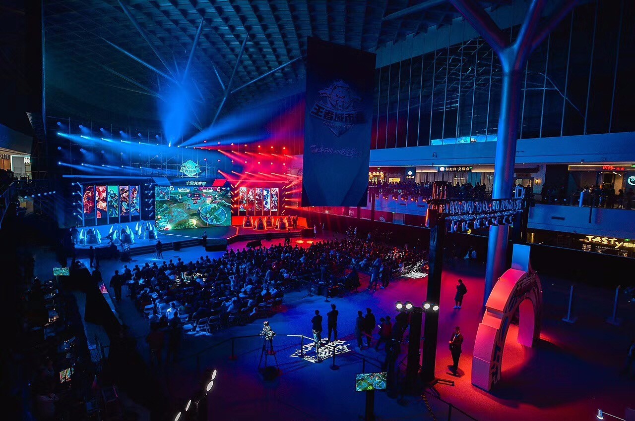 重磅引援，GEN官宣：中单选手Chovy加入队伍