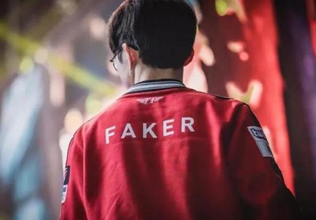 Los Ratones 将面对 Karmine Corp Blue ， Unicorns of Love 将在 EMEA Masters 2025 夏季半决赛中迎战 Los Heretics