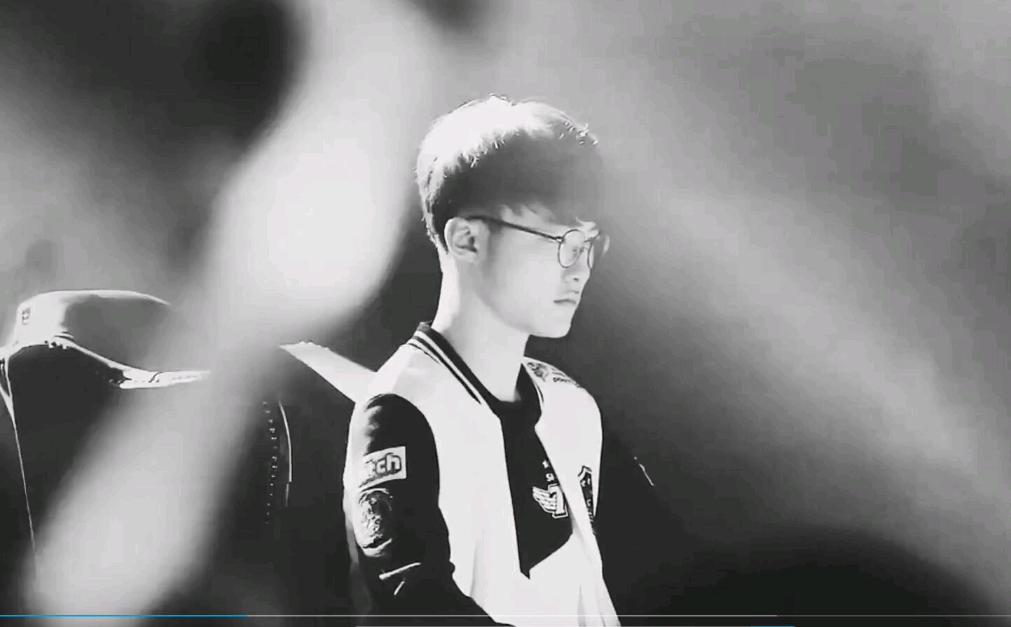 越南与柬埔寨博彩园区：解析地缘政治与黑灰产交织的复杂根源。（越南与柬埔寨博彩园区背后：地缘政治与黑灰产业的交织成因）