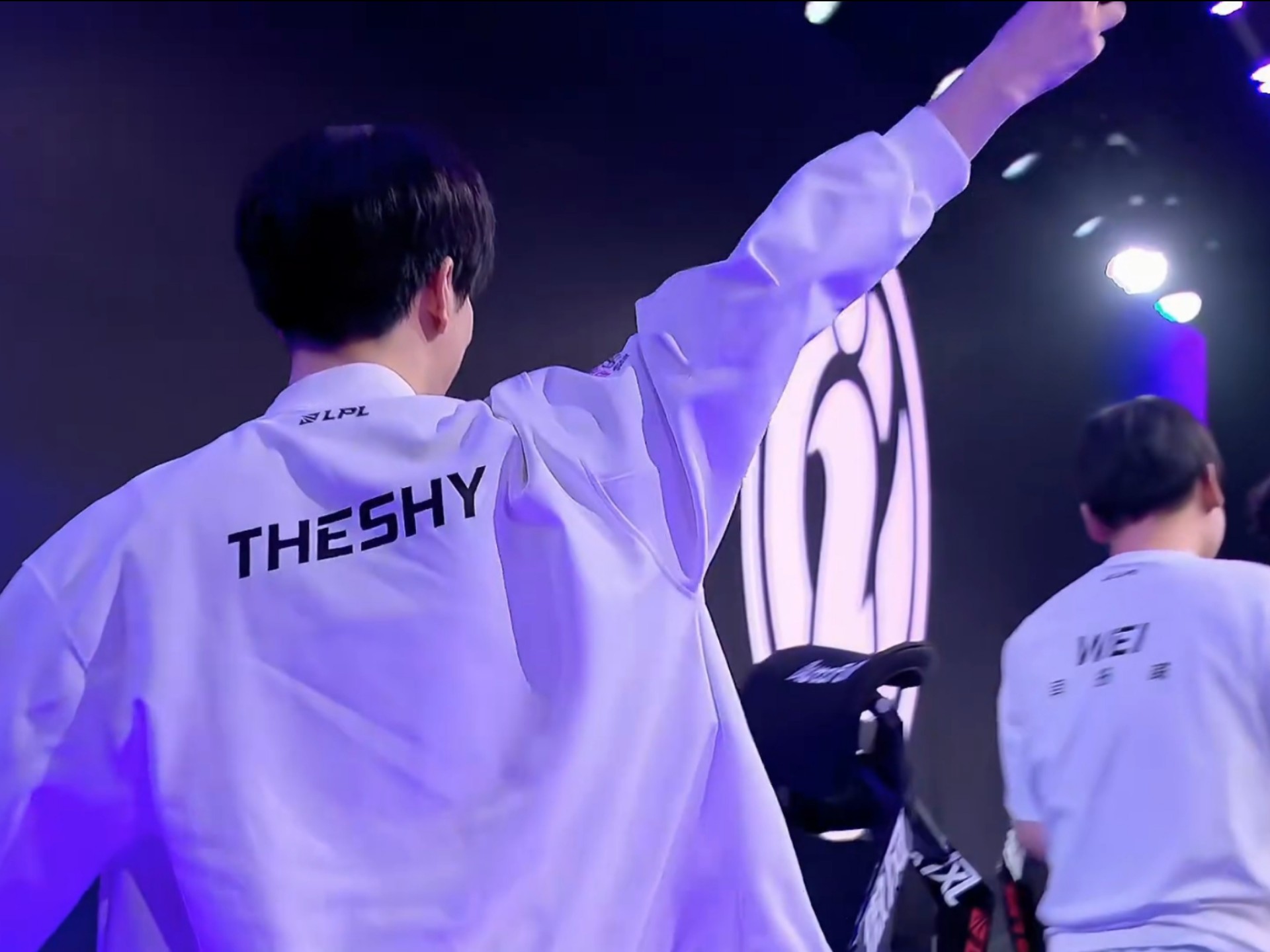 外媒爆料：LCK最早将于2024年实行工资帽，大批选手或将逃离